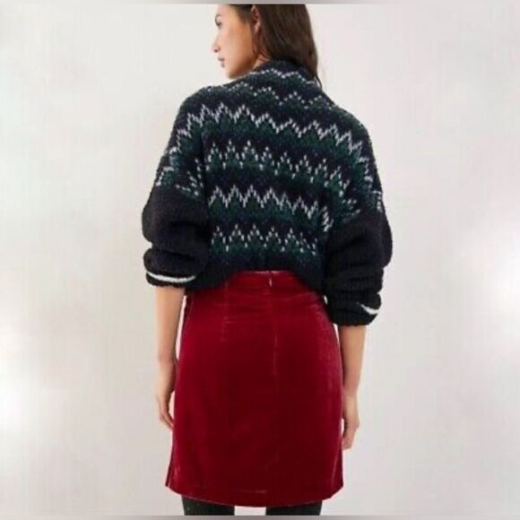 Anthropologie Montie Velvet Mini Skirt raspberry red size NWT. Size 6 - Picture 3 of 9
